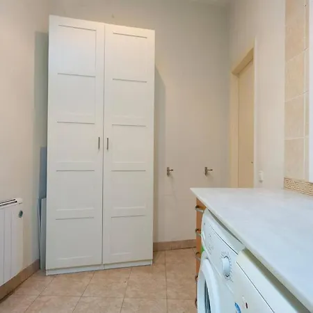 Centrico Estudio Zona Ramblas Pr2 *